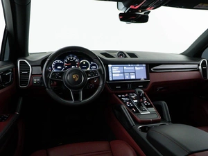 Внедорожник Porsche Cayenne Coupe 2021 года, 9969999 рублей, Москва