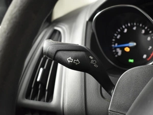 Седан Ford Focus 2014 года, 998200 рублей, Казань