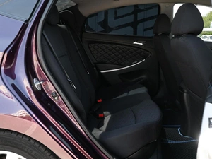 Седан Hyundai Solaris 2011 года, 819000 рублей, Волгоград