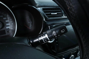 Хетчбэк Kia Rio 2015 года, 799000 рублей, Челябинск