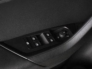 Внедорожник Skoda Karoq 2020 года, 2419000 рублей, Ростов-на-Дону