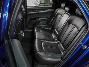 Седан Kia K5 2021 года, 2380000 рублей, Воронеж