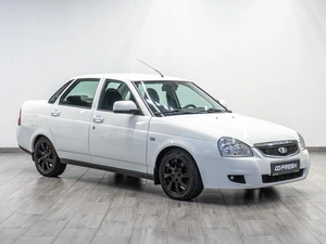 Седан ВАЗ (LADA) Priora 2015 года, 679000 рублей, Саратов
