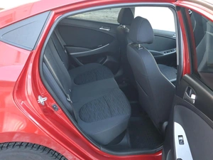 Седан Hyundai Solaris 2015 года, 1090000 рублей, Железногорск