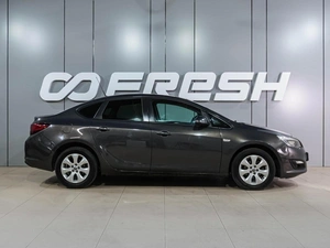 Седан Opel Astra 2013 года, 599000 рублей, Воронеж