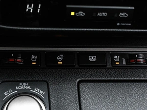 Седан Lexus ES 2017 года, 2999000 рублей, Кирилловка