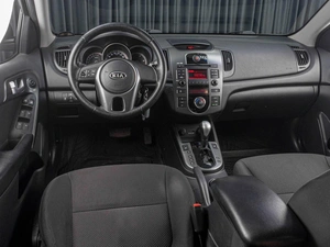 Седан Kia Cerato 2010 года, 969000 рублей, Тюмень