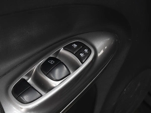 Внедорожник Nissan Juke 2012 года, 1040000 рублей, Омск