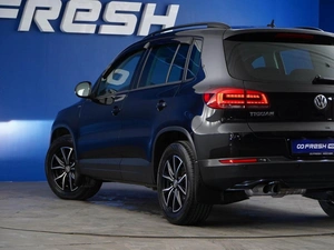 Внедорожник Volkswagen Tiguan 2015 года, 1449077 рублей, Москва