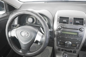 Седан Toyota Corolla 2007 года, 749000 рублей, Кемерово