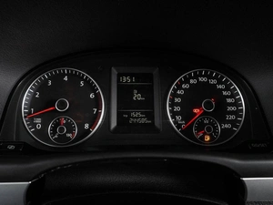 Минивэн Volkswagen Touran 2010 года, 1039000 рублей, Воронеж