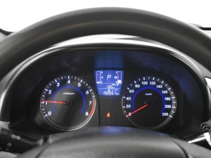 Седан Hyundai Solaris 2015 года, 1099900 рублей, Казань