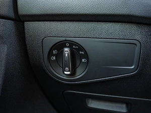 Внедорожник Volkswagen Tiguan 2018 года, 2899000 рублей, Краснодар