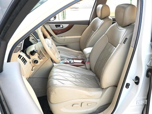 Внедорожник Infiniti QX70 2017 года, 2047000 рублей, Кирилловка