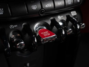 Хетчбэк MINI John Cooper Works 2019 года, 3350000 рублей, Краснодар