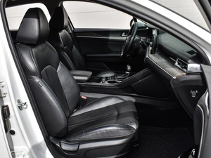 Седан Kia K5 2020 года, 2620000 рублей, Краснодар