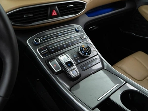 Внедорожник Hyundai Santa Fe 2021 года, 2898999 рублей, Москва