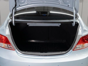 Седан Hyundai Solaris 2011 года, 649000 рублей, Тюмень