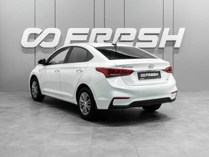 Седан Hyundai Solaris 2018 года, 1398000 рублей, Тюмень