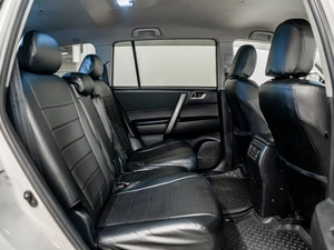 Внедорожник Toyota Highlander 2013 года, 2075000 рублей, Красноярск