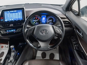 Внедорожник Toyota C-HR 2018 года, 1950000 рублей, Красноярск