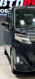 Минивэн Toyota Roomy 2019 года, 1088000 рублей, Красноярск