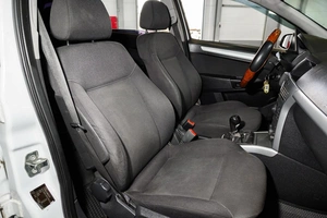 Универсал Opel Astra 2009 года, 425000 рублей, Ульяновск