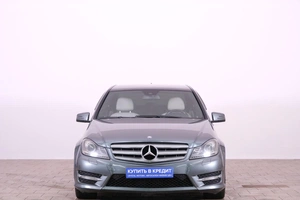 Седан Mercedes-benz C-класс 2011 года, 1649000 рублей, Омск