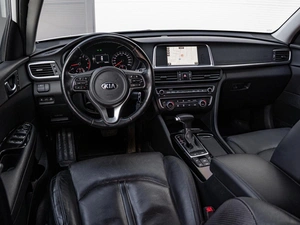 Седан Kia Optima 2018 года, 2230000 рублей, Краснодар