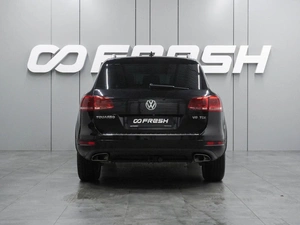 Внедорожник Volkswagen Touareg 2011 года, 1584000 рублей, Воронеж