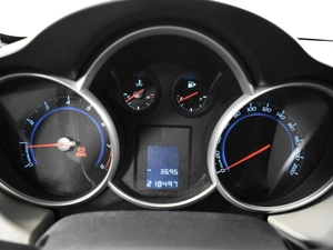 Седан Chevrolet Cruze 2012 года, 629900 рублей, Казань