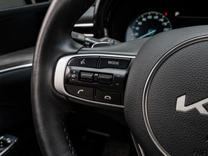 Седан Kia K5 2022 года, 3280000 рублей, Краснодар