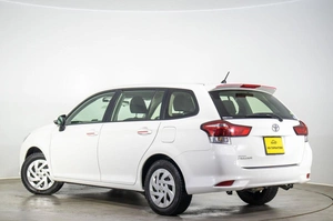 Универсал Toyota Corolla Fielder 2018 года, 1439000 рублей, Оренбург