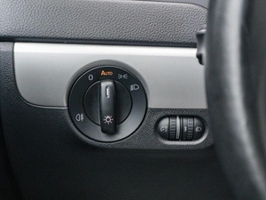 Седан Volkswagen Jetta 2013 года, 1010000 рублей, Санкт-Петербург