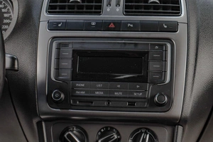 Седан Volkswagen Polo 2019 года, 1379000 рублей, Челябинск