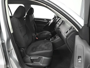 Внедорожник Volkswagen Tiguan 2013 года, 1442000 рублей, Ставрополь