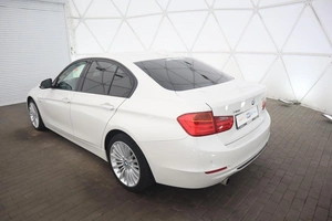 Седан BMW 3 серии 2013 года, 1610000 рублей, Орёл