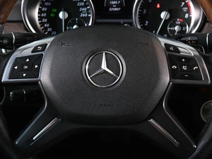 Внедорожник Mercedes-benz M-класс 2012 года, 2170000 рублей, Аксай