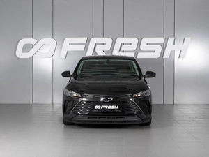 Седан Chevrolet Monza 2023 года, 1799000 рублей, Красный Пахарь