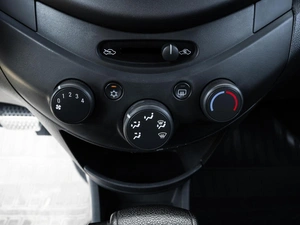 Хетчбэк Chevrolet Spark 2011 года, 645000 рублей, Ставрополь