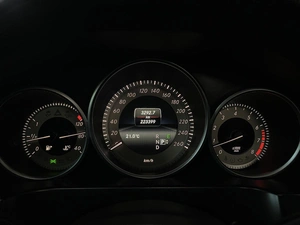 Купе Mercedes-benz E-класс 2014 года, 1997000 рублей, Солонцы