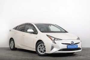 Лифтбек Toyota Prius 2016 года, 1849000 рублей, Томск