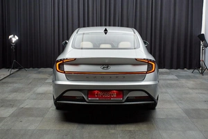 Седан Hyundai Sonata 2021 года, 2399000 рублей, Красноярск