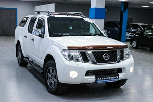 Пикап Nissan Navara 2013 года, 2098000 рублей, Солонцы