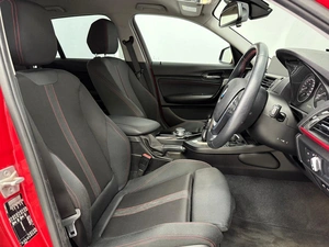 Хетчбэк BMW 1 серия 2015 года, 1340000 рублей, Красноярск