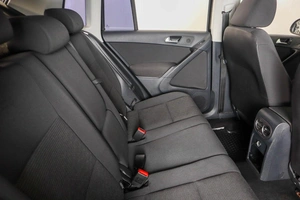 Внедорожник Volkswagen Tiguan 2013 года, 1189000 рублей, Пермь