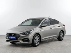 Седан Hyundai Solaris 2018 года, 1373444 рублей, Москва
