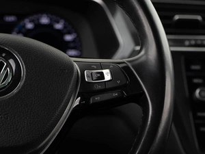 Внедорожник Volkswagen Tiguan 2018 года, 2827077 рублей, Москва