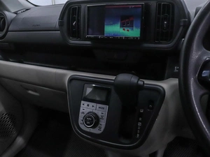 Хетчбэк Toyota Passo 2017 года, 929000 рублей, Красноярск