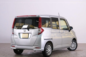 Минивэн Toyota Roomy 2021 года, 1279000 рублей, Омск